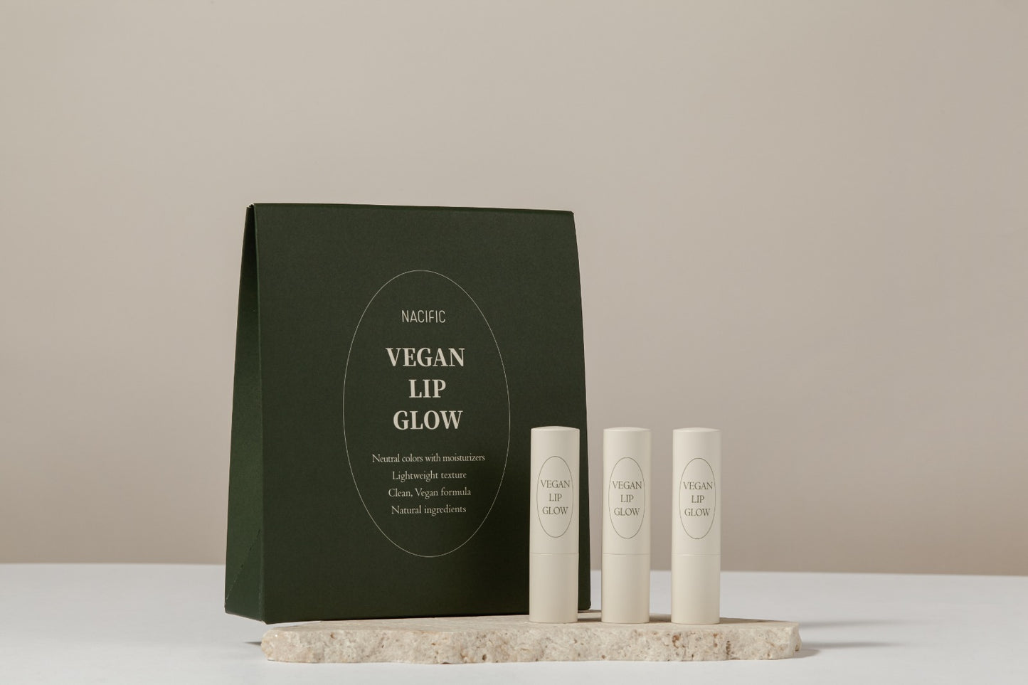 Vegan Lip Glow 5ea + Stray Kids OT8 Photocards 8ea + Pouch